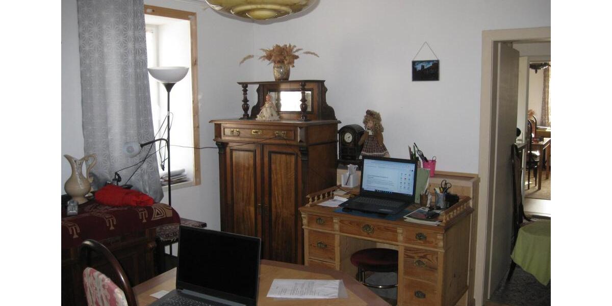 Einfamilienhaus Gröditz - 6 Zimmer, 120 m&sup2;, 85.000&euro; | Angebot:26618714