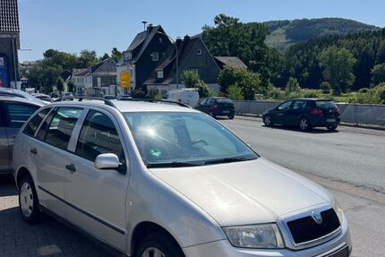 Skoda Fabia 206.879 km 1.700 &euro; Schmallenberg 57392