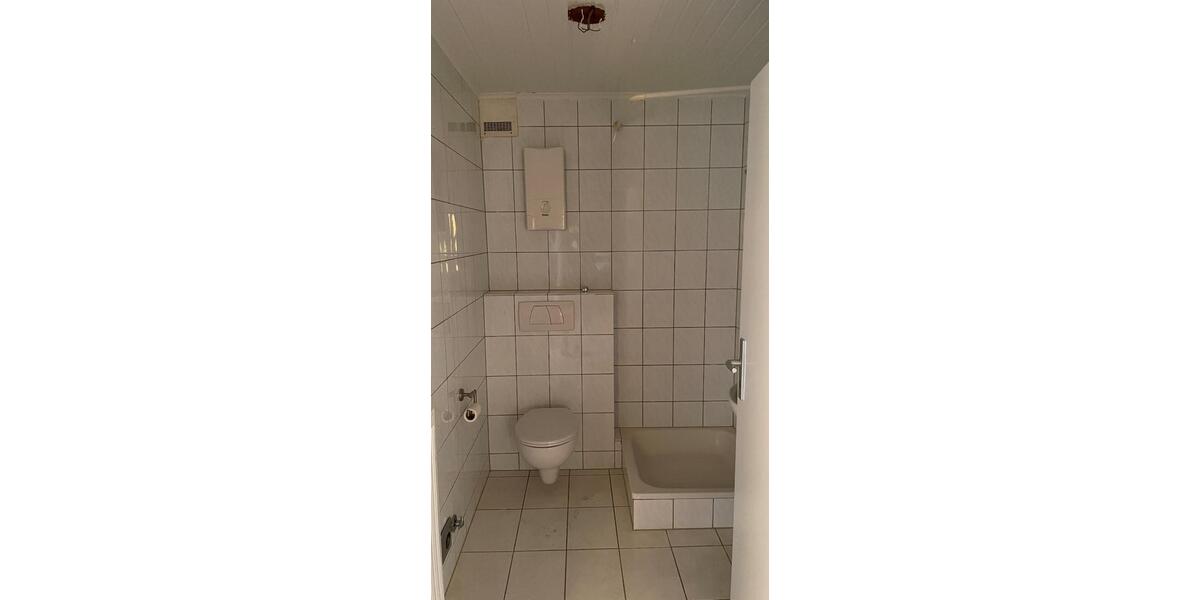 Dachgeschoßwohnung Saarwellingen - 2 Zimmer, 54 m&sup2;, 430&euro; | Angebot:25327496