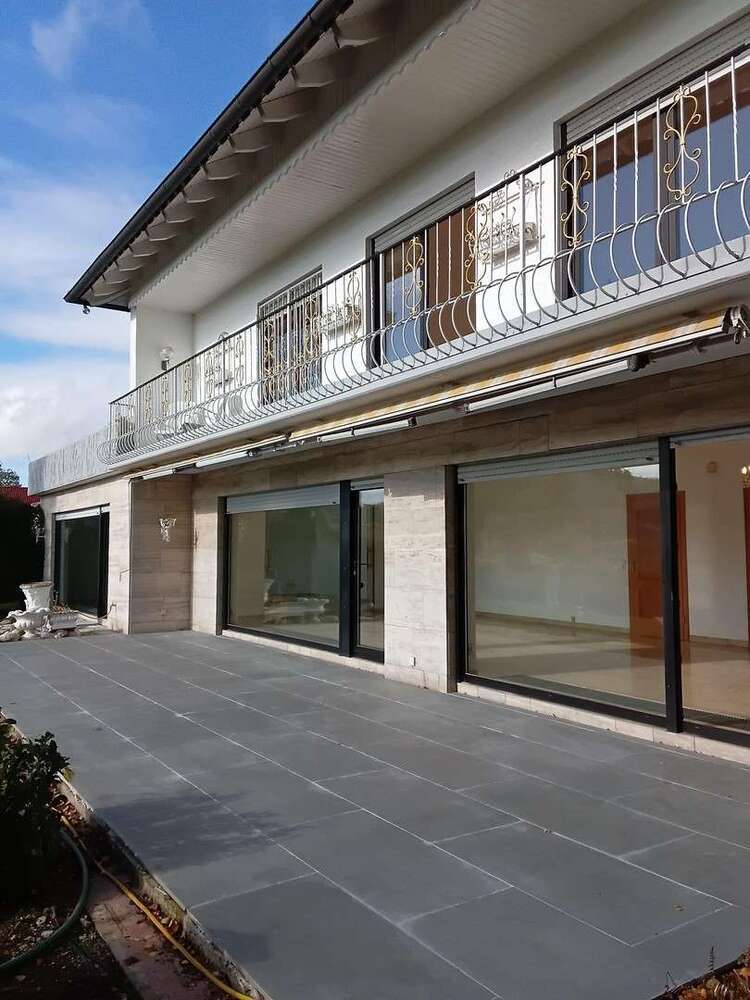 Haus zum Kaufen in Bad Wildungen 610.000 € 177 m²
