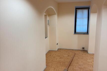 Wohnung oder Gewerbe 3 zimmer