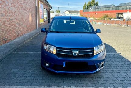 Dacia Sandero 124.000 km 5.500 &euro; Köln 50825