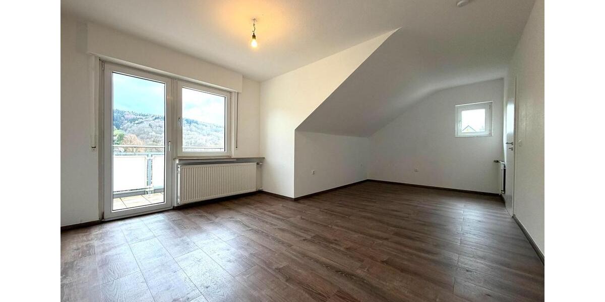 Etagenwohnung Bad Orb - 4 Zimmer, 110 m&sup2;, 1.090&euro; | Angebot:26267981