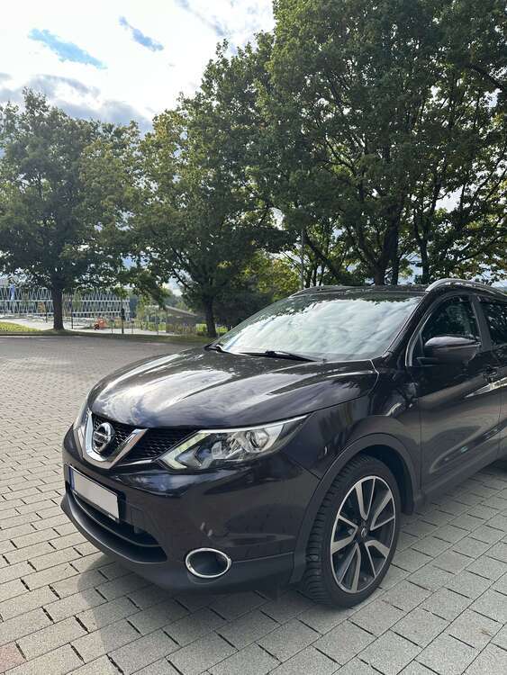Nissan Qashqai 190.000 km 12.500 € Wehen (Taunusstein) 65232