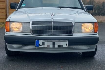 Mercedes-Benz 190 118.000 km 4.500 &euro; Bad Camberg 65520