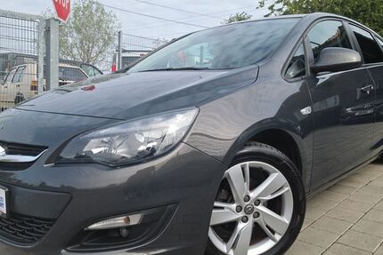 Opel Astra 149.000 km 7.490 &euro; Freiburg 79111