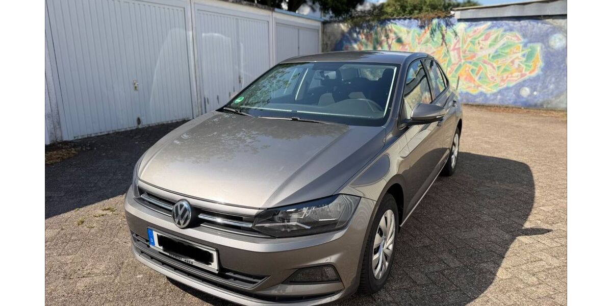 VW Polo 94.000 km 12.100 &euro; Bremen 28757