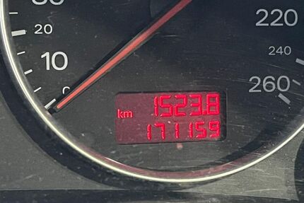 Audi A4 171.000 km 1.600 &euro; Chemnitz 09112