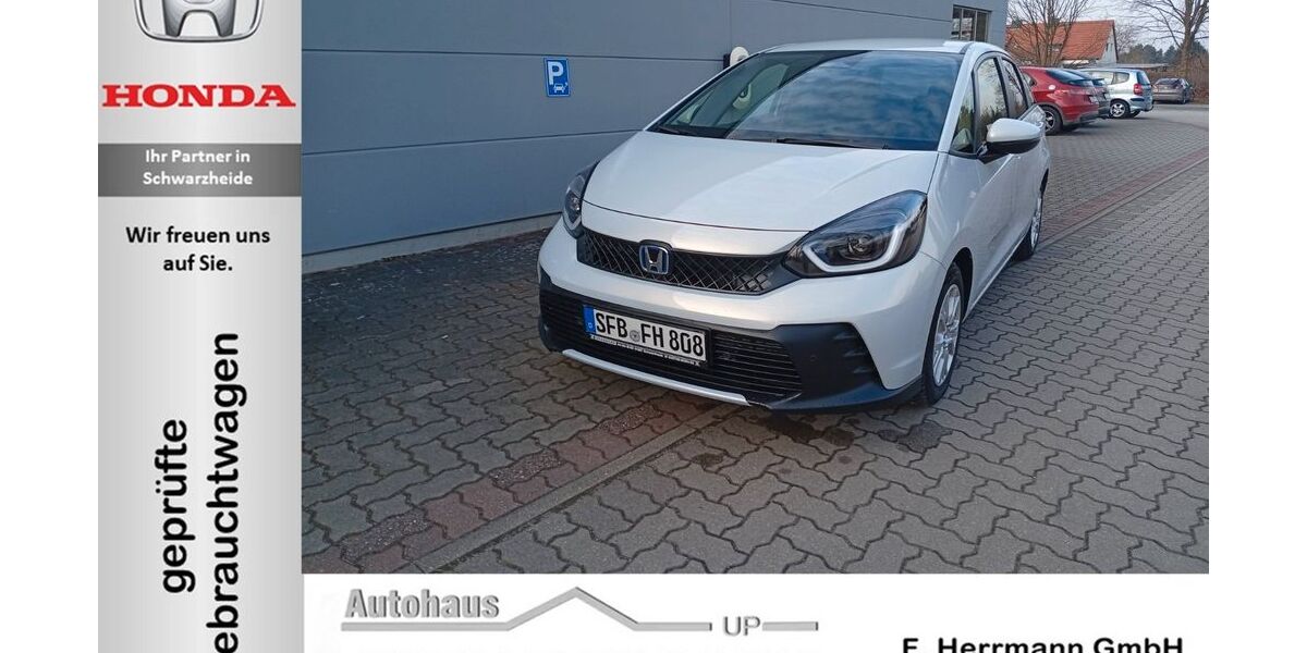 Honda Jazz 4.000 km 27.990 &euro; Schwarzheide 01987