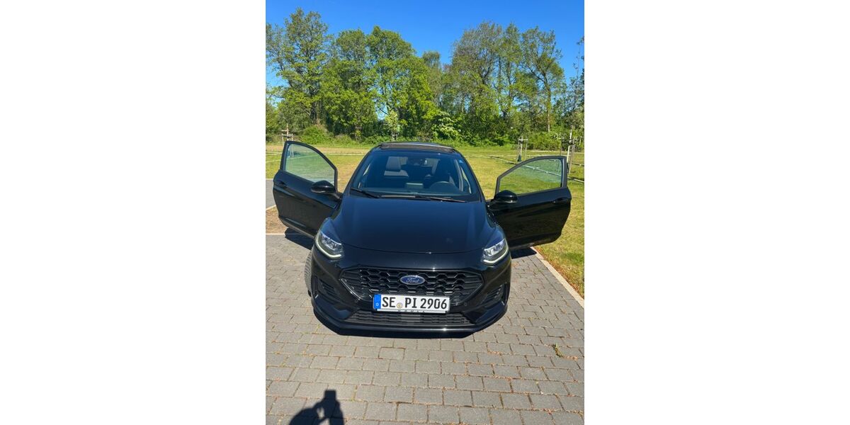 Ford Fiesta 27.000 km 16.900 &euro; Norderstedt 22844