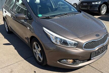 Kia ceed Sportswagon 205.753 km 3.550 &euro; Schwetzingen 68723