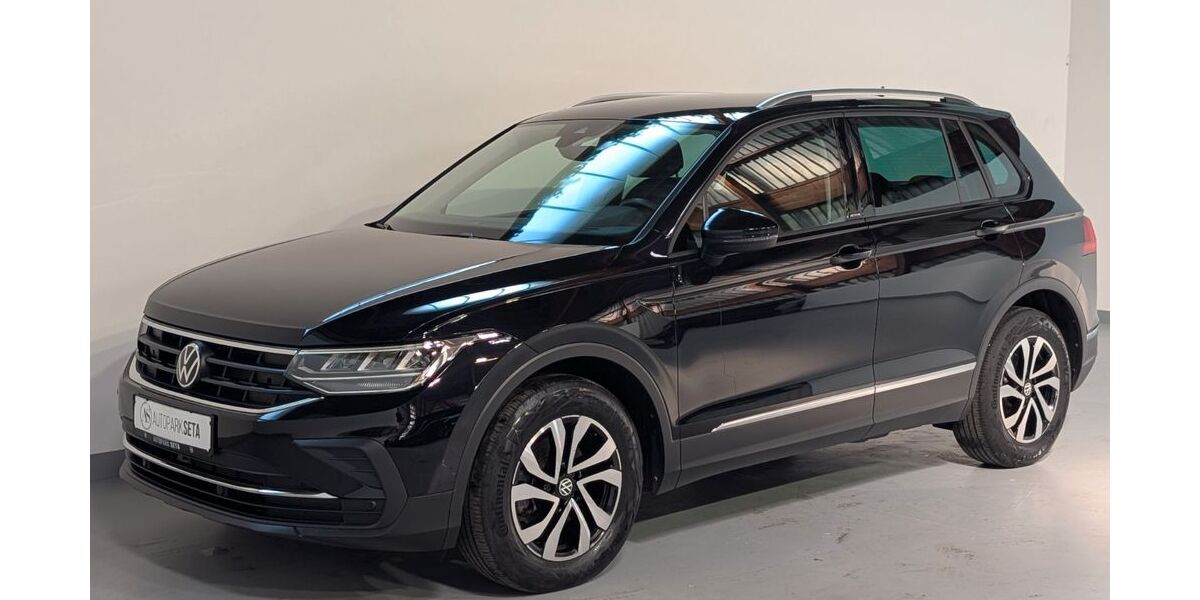 VW Tiguan 33.690 km 26.975 &euro; Ellerhoop bei Hamburg 25373