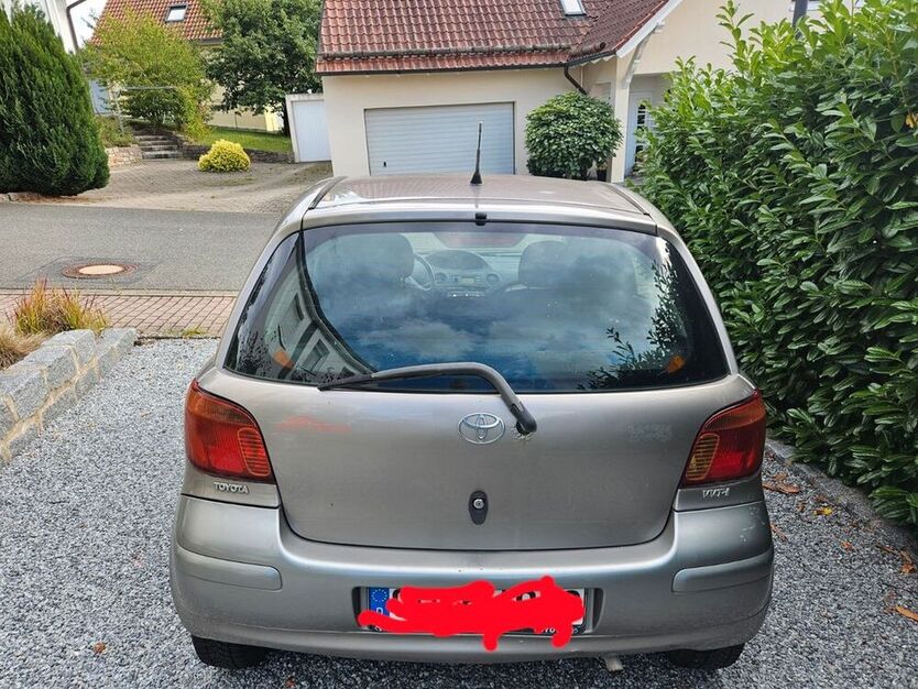 Yaris