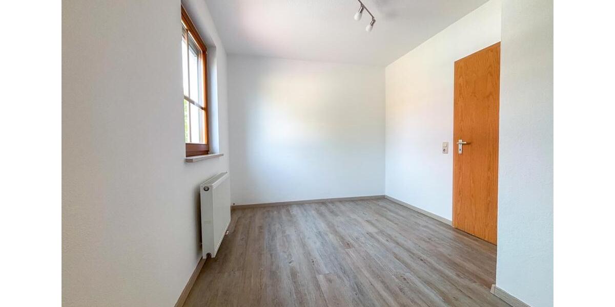 Etagenwohnung Ansbach - 3 Zimmer, 68 m&sup2;, 720&euro; | Angebot:26413570