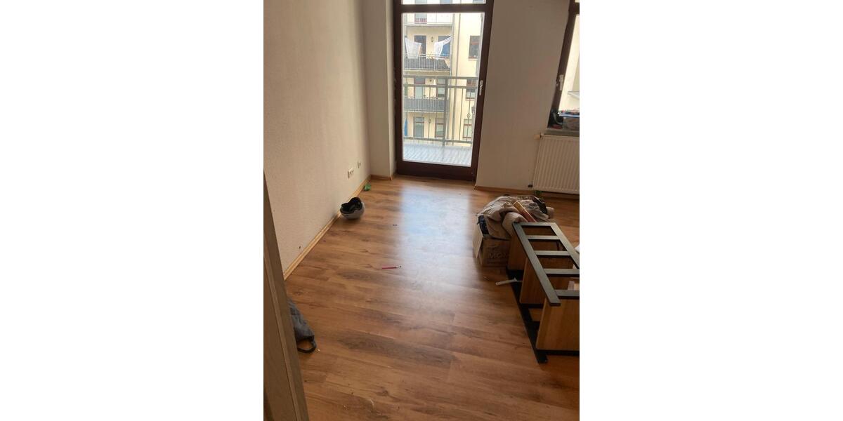 Etagenwohnung Magdeburg Leipziger Straße - 3 Zimmer, 77 m&sup2;, 100.000&euro; | Angebot:27456322