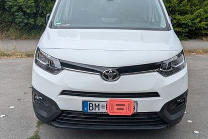 Toyota Proace City 120.000 km 16.200 &euro; Frechen 50226