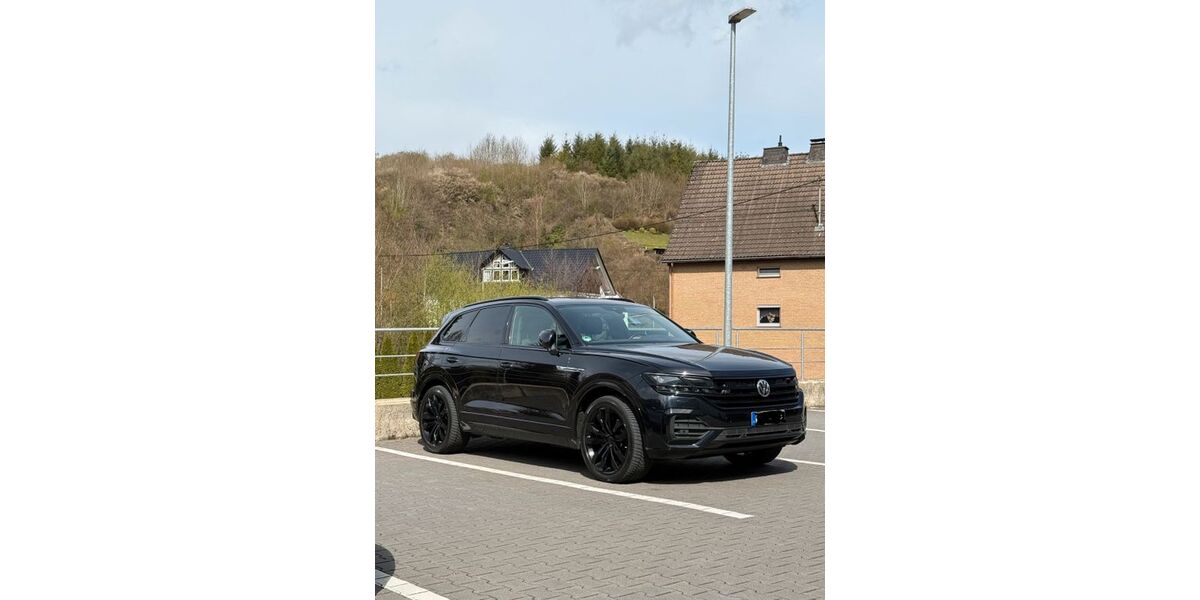 VW Touareg 99.000 km 43.900 &euro; Lennestadt 57368