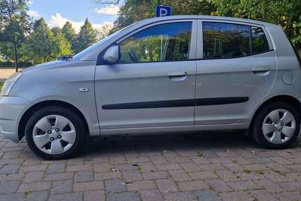 Kia Picanto 74.500 km 2.700 € Putbus 18581