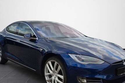 Tesla Model S 72.999 km 30.999 &euro; Wittenburg 19243
