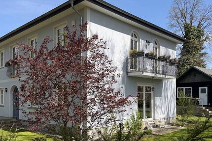 Repräsentatives Haus für die große Familie, weitläufiges Grundstück in ruhiger Lage Finkenkrug - Haus Falkensee / Finkenkrug Falkensee | Angebot:26381857