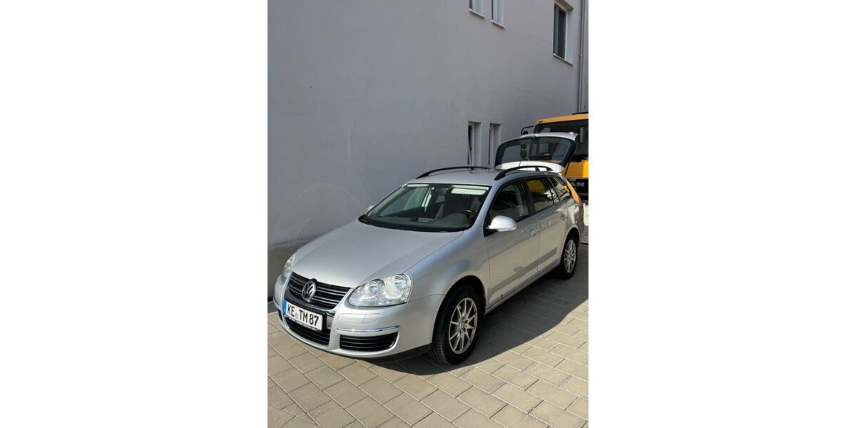 VW Golf 148.000 km 4.200 &euro; Kempten 87435