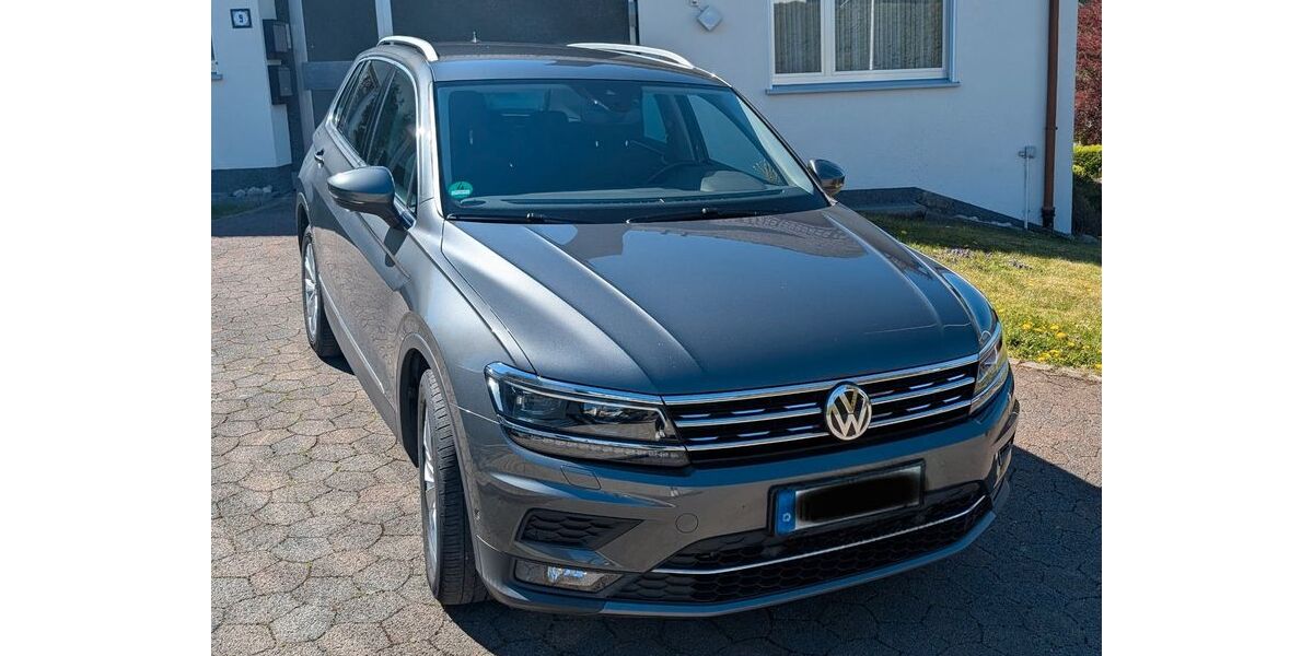 VW Tiguan 89.600 km 21.100 &euro; Sundern 59846