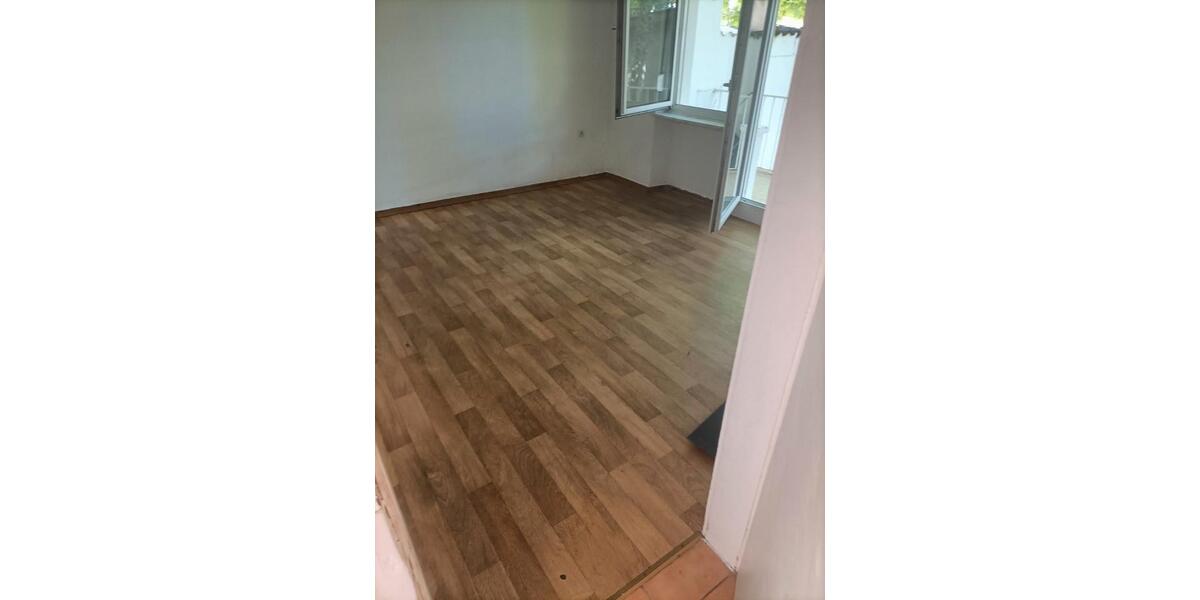 Erdgeschoßwohnung Saarlouis - 3 Zimmer, 80 m&sup2;, 590&euro; | Angebot:26398757
