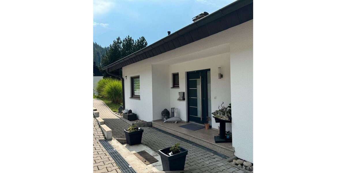Etagenwohnung Gernsbach - 6 Zimmer, 205 m&sup2;, 520.000&euro; | Angebot:25201245