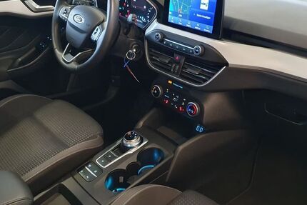 Ford Focus 46.200 km 14.000 &euro; Köln 51067