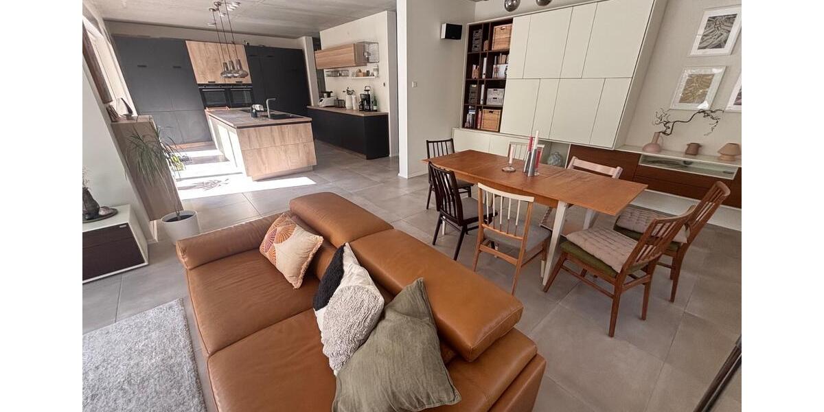 Einfamilienhaus Teutschenthal - 8 Zimmer, 205 m&sup2;, 699.000&euro; | Angebot:27244964
