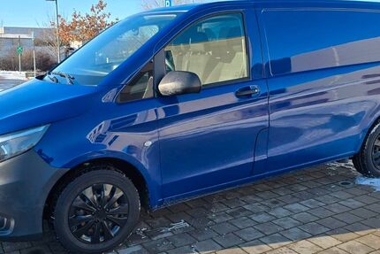 Mercedes-Benz Vito 196.400 km 8.999 &euro; Fürstenfeldbruck 82256