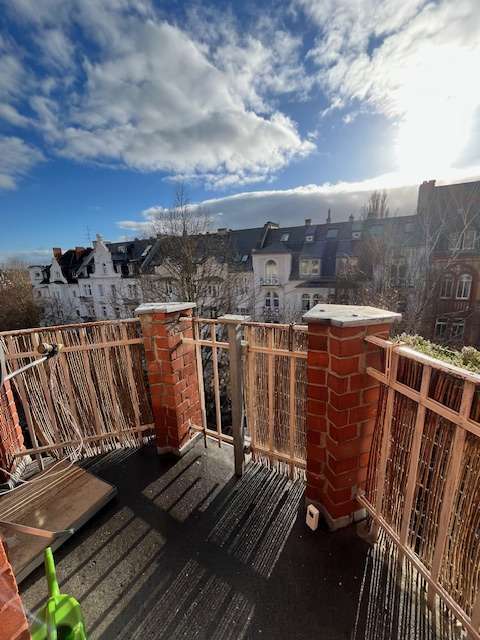 Wohnung zum Mieten in Wiesbaden 1.200 € 100 m²
