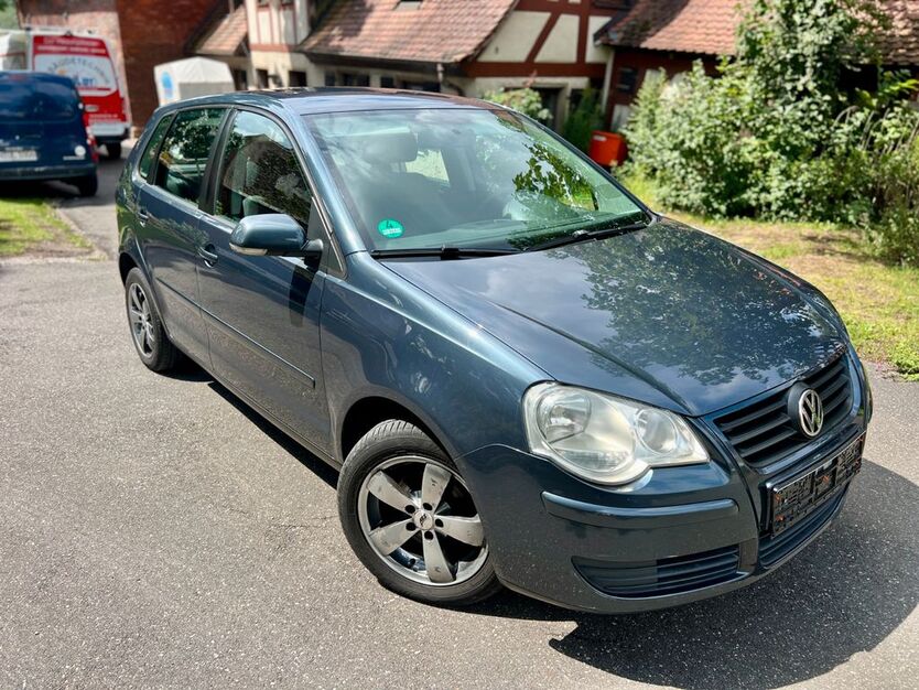 VW Polo 150.000 km 2.499 € Nürnberg 90427