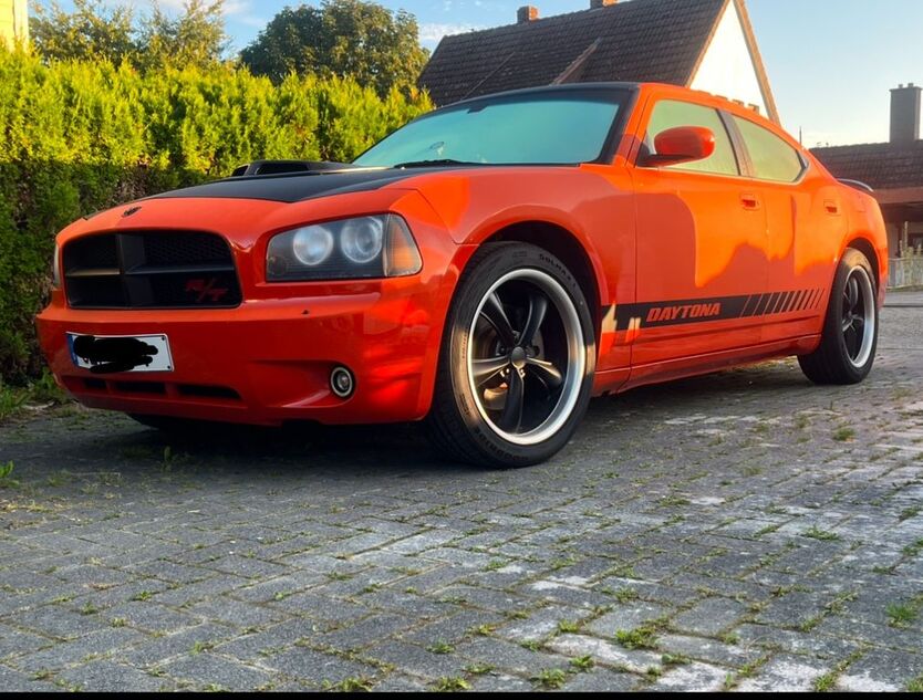 Dodge Charger 264.000 km 18.500 € Jade 26349