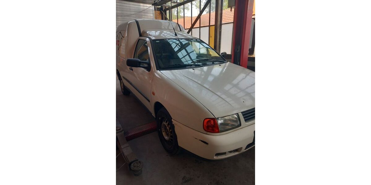 VW Caddy 176.000 km 1.400 &euro; Erfurt 99094