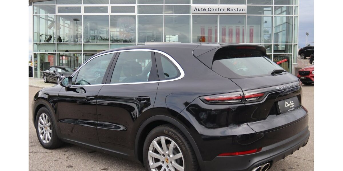 Porsche Cayenne S/SPORT-CHRONO-PAKET/ACC/KAMERA/1.HAND 89.000 km 55.900 &euro; Villingen-Schwenningen 78054