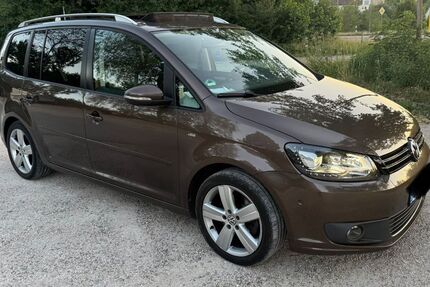 VW Touran 216.000 km 7.800 &euro; Biberach 88400