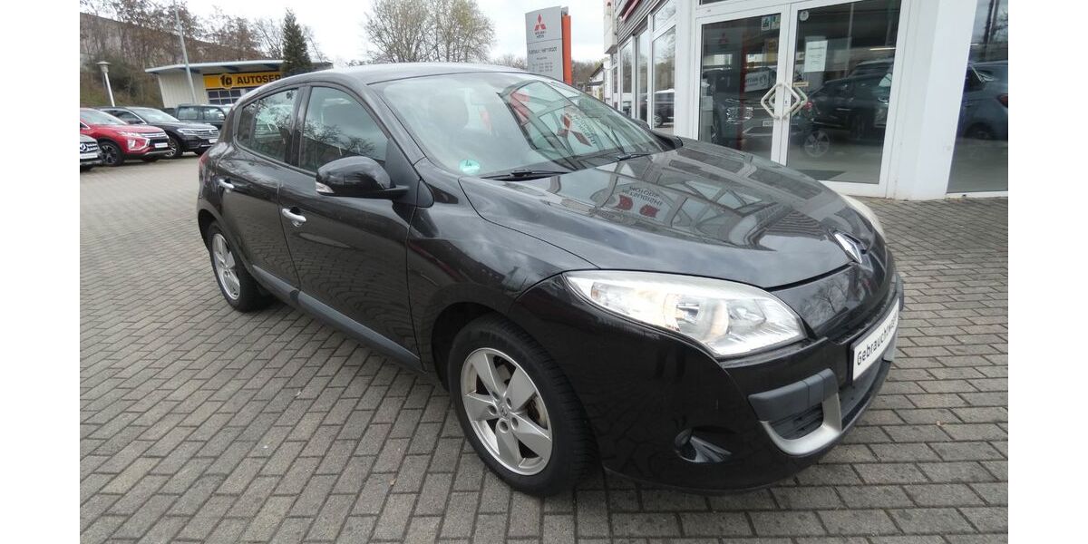 Renault Megane 143.013 km 3.990 &euro; Radebeul 01445