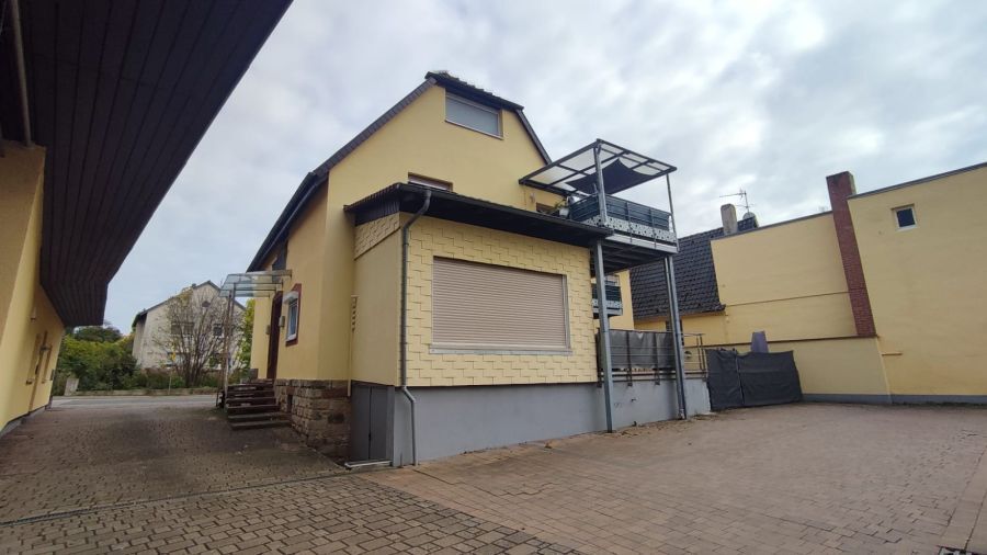 Provisionsfrei* Gepflegtes Mehrfamilienhaus - 8 Wohneinheiten zwischen Bad Bergzabern und Landau - Mehrfamilienhaus, Wohnhaus Billigheim-Ingenheim Ingenheim | Angebot:25138839
