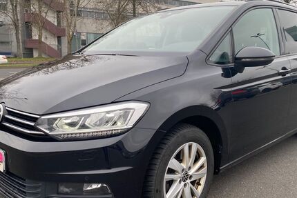 VW Touran 194.600 km 14.990 &euro; Aschaffenburg 63741