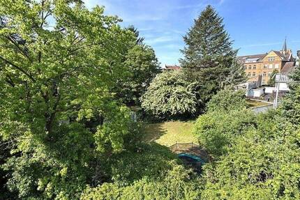 Neubau 4-Zimmer-Wohnung mit Aufzug und Sonnenbalkon