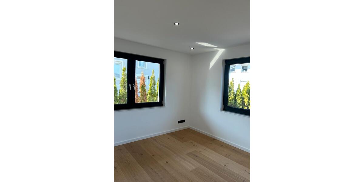 Erdgeschoßwohnung Detmold Hiddesen - 3 Zimmer, 137 m&sup2;, 499.000&euro; | Angebot:27050033