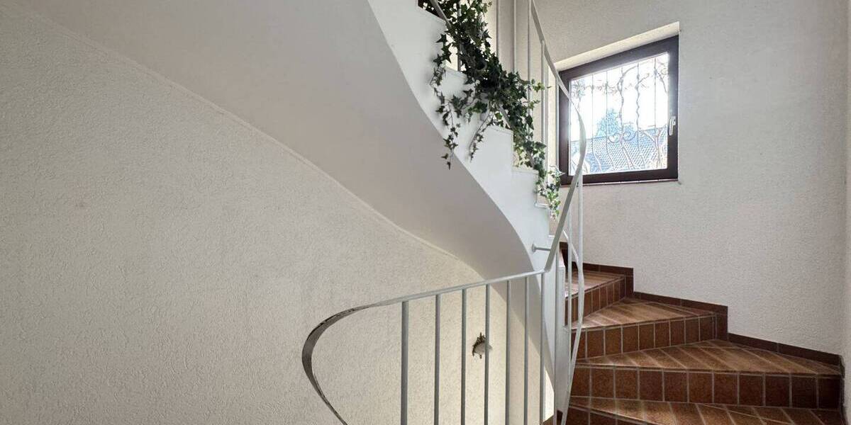 Reihenmittelhaus Köln Höhenhaus - 5 Zimmer, 135 m&sup2;, 435.000&euro; | Angebot:25948602