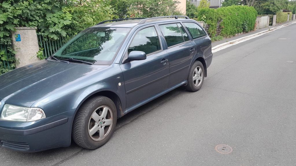 Skoda Octavia 95.000 km 1.950 &euro; Amberg 92224