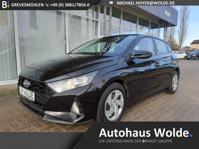 i20