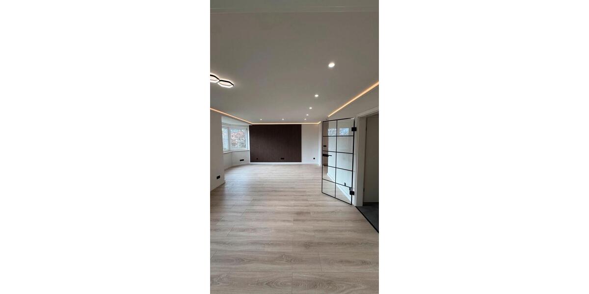 Etagenwohnung Ranis - 2 Zimmer, 61 m&sup2;, 95.000&euro; | Angebot:26904152