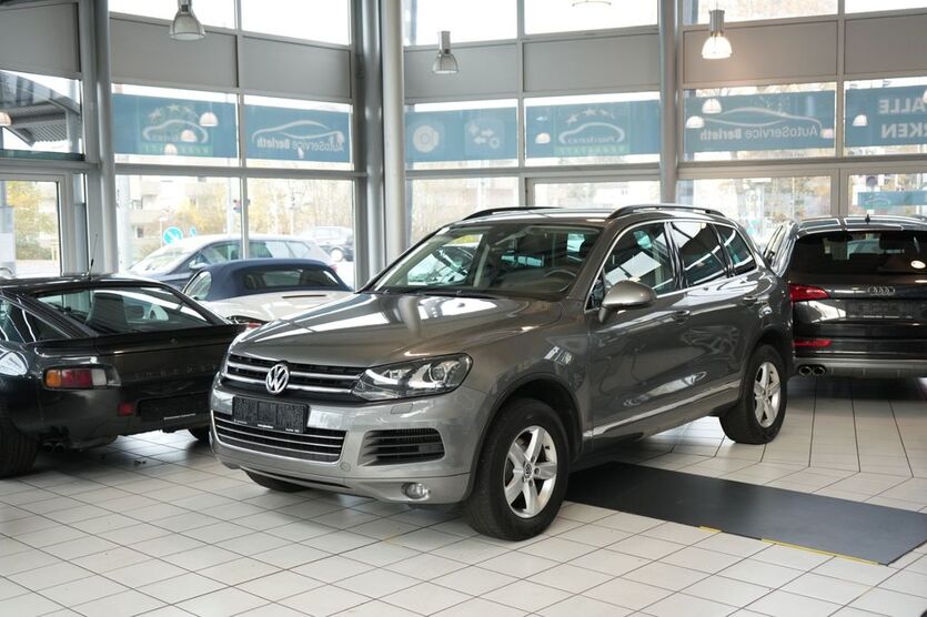 VW Touareg 180.760 km 14.900 € Obertshausen 63179