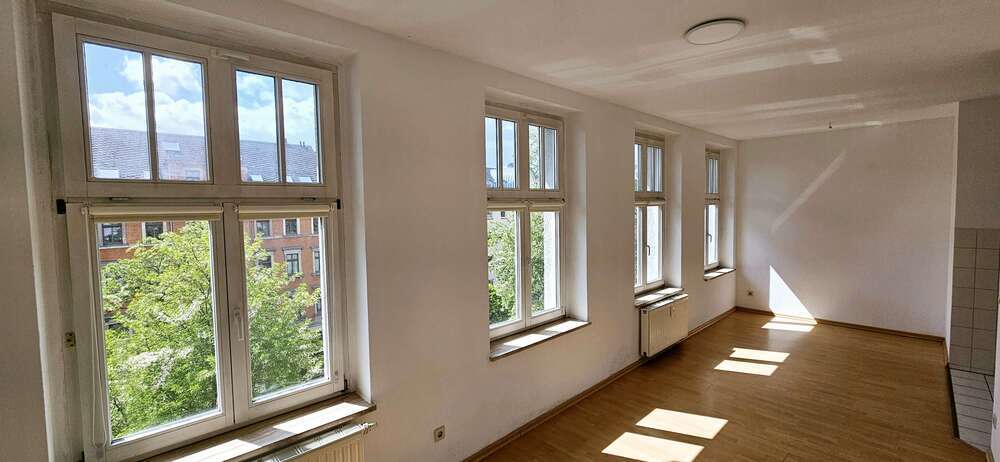 Wohnung zum Mieten in Chemnitz 200 € 32 m²
