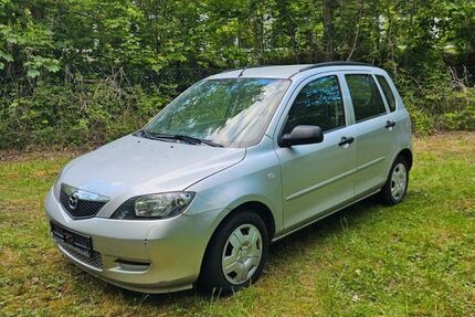 Mazda 2 161.000 km 1.800 &euro; Ziddorf 17166