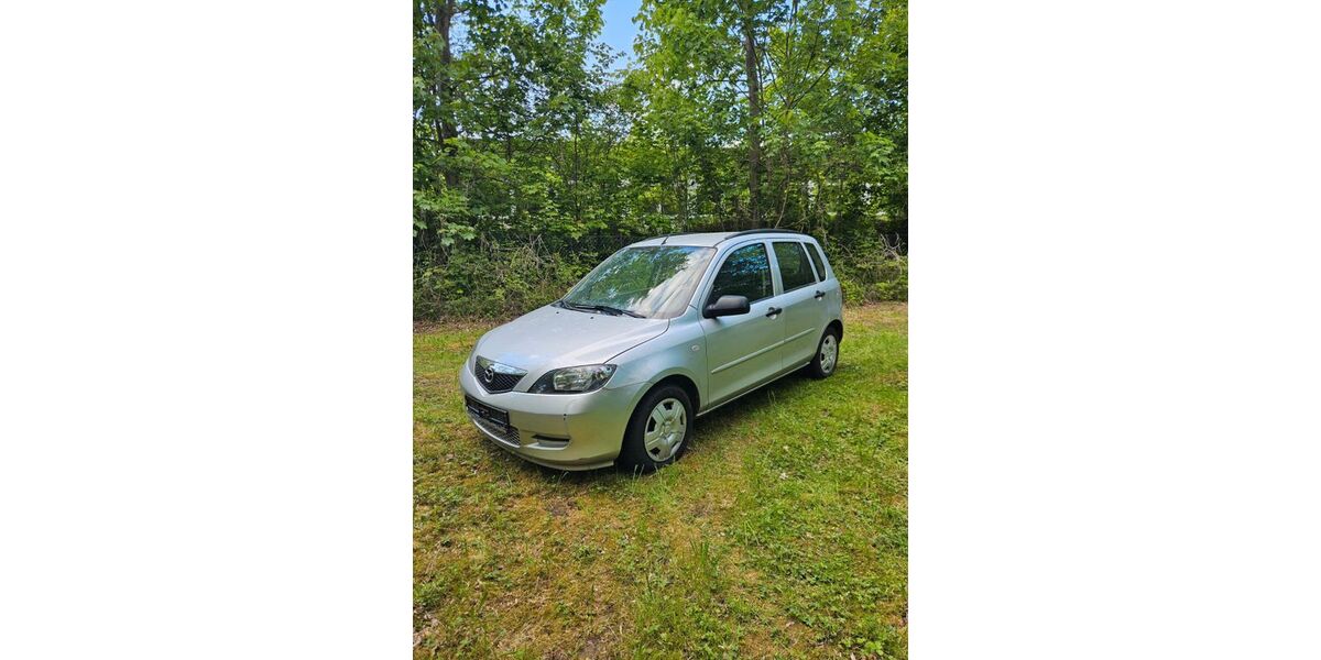 Mazda 2 161.000 km 1.800 &euro; Ziddorf 17166